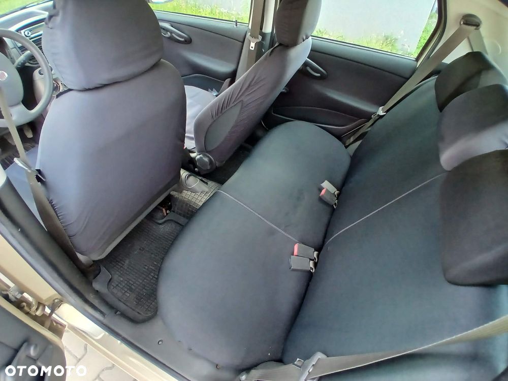 Fiat Punto - 4