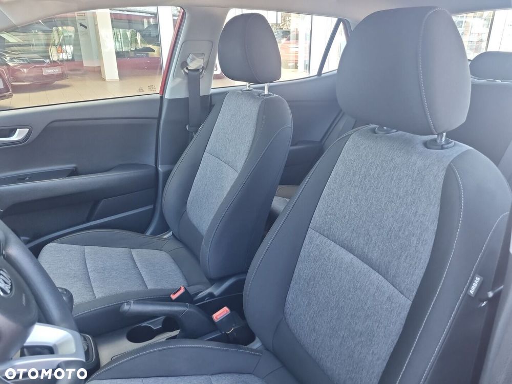 Kia Stonic 1.4 L - 16