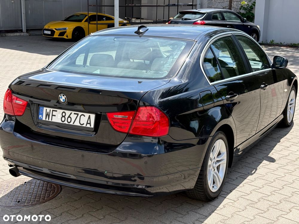 BMW Seria 3 318i Edition Exclusive - 5