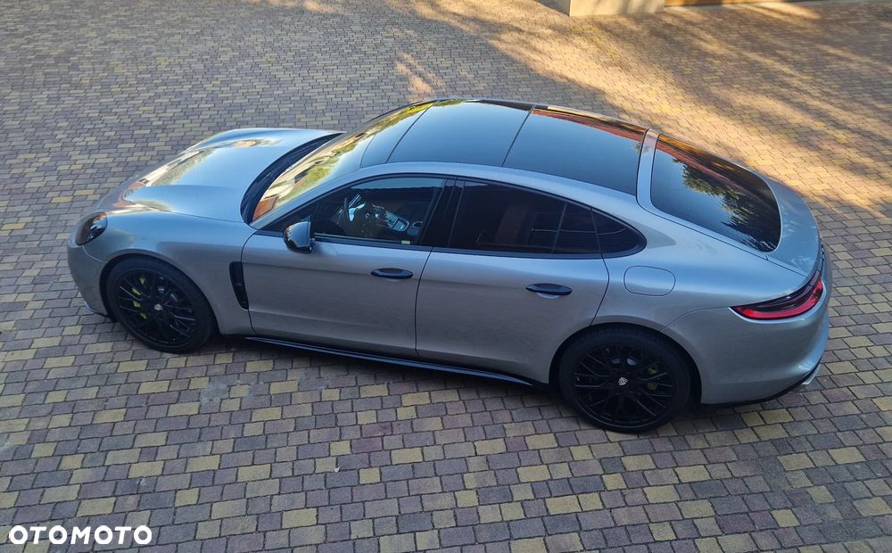 Porsche Panamera - 14