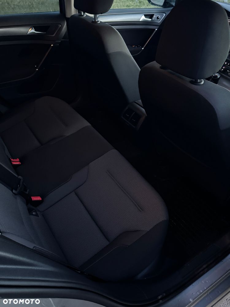 Volkswagen Golf 1.6 TDI Comfortline - 15