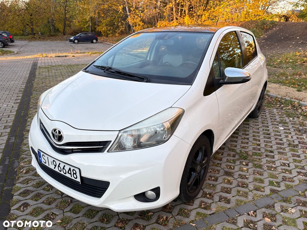 Toyota Yaris - 1