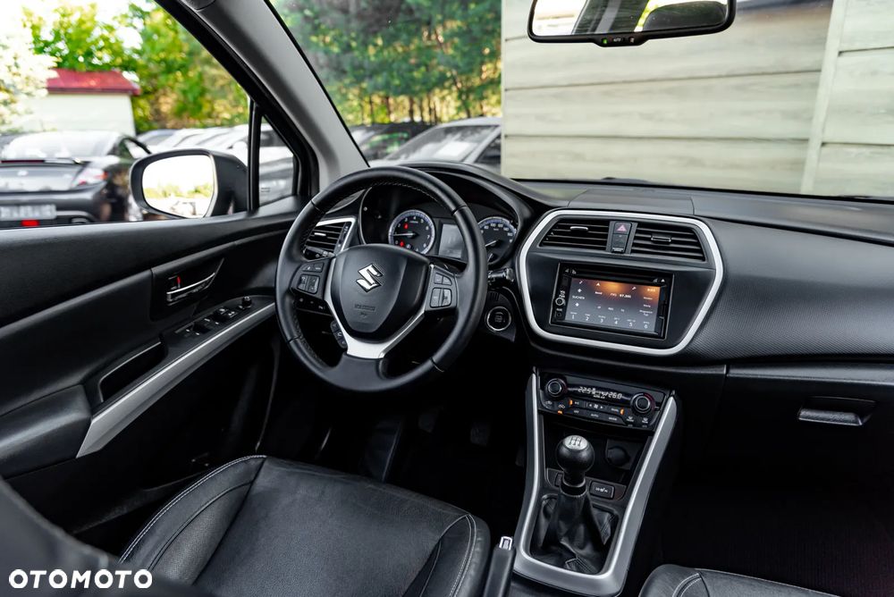 Suzuki SX4 S-Cross 1.6 VVT 4x4 Comfort+ - 27