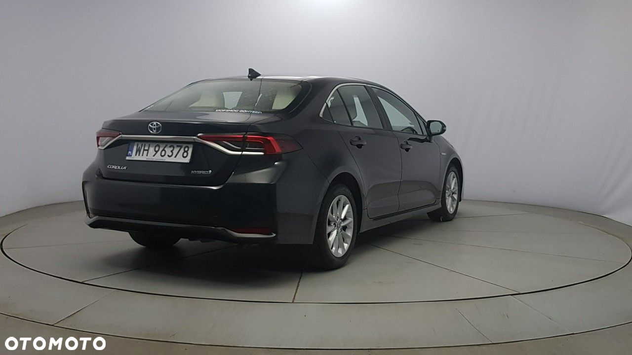 Toyota Corolla - 4