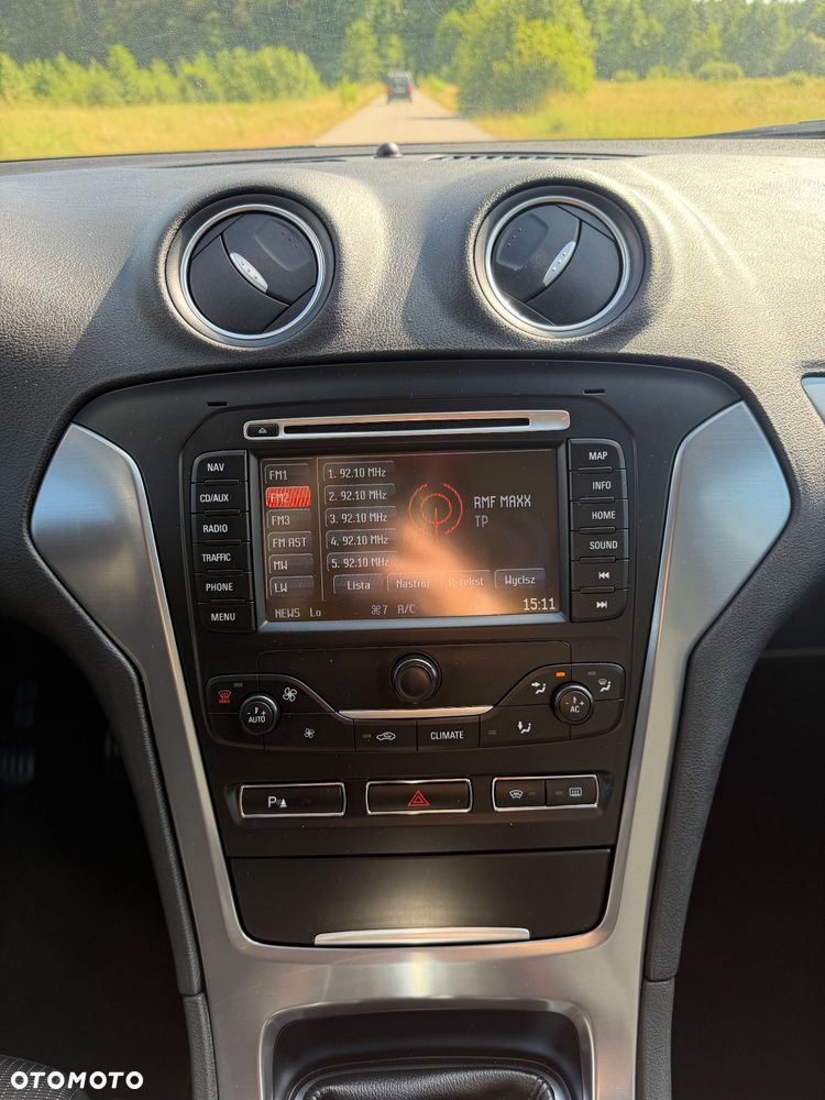 Ford Mondeo 2.0 TDCi Titanium X - 16