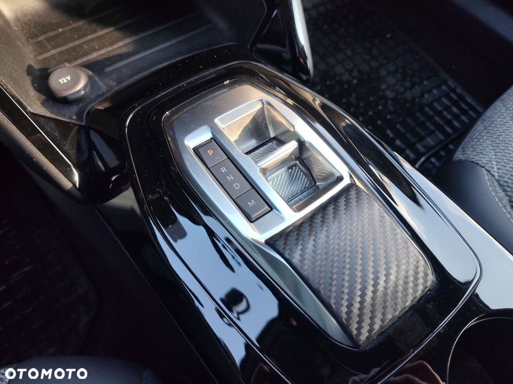 Peugeot 2008 1.2 PureTech Allure S&S EAT8 - 16