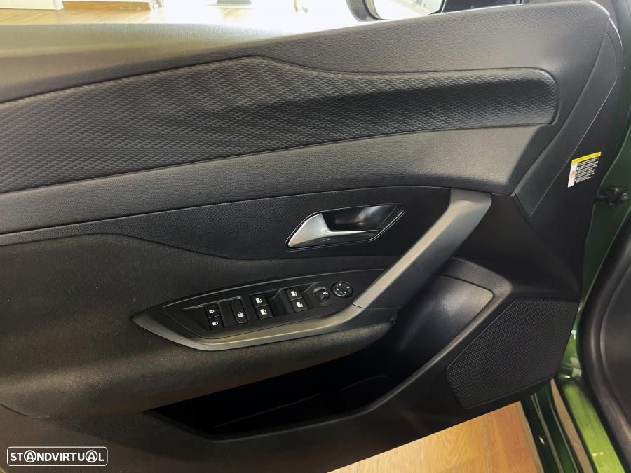 Peugeot 308 1.2 PureTech Active Pack - 22