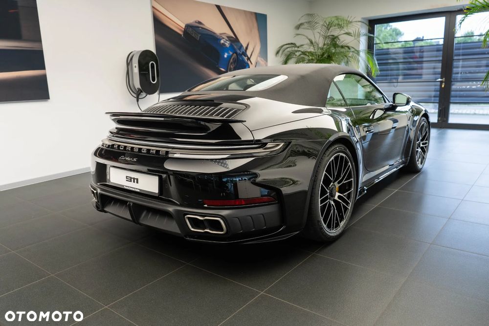 Porsche 911 Turbo S - 4