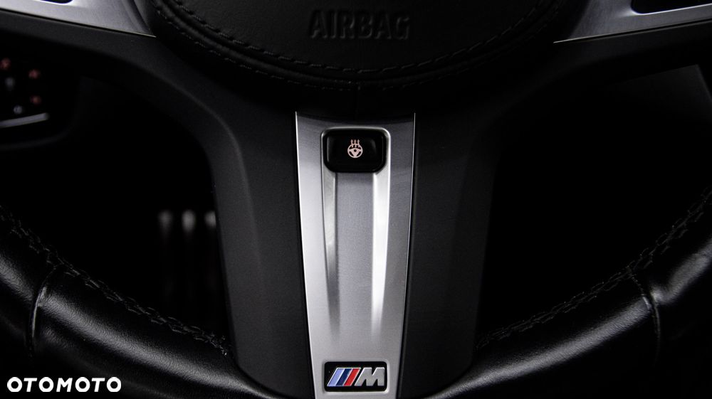 BMW Seria 5 530i xDrive mHEV M Sport sport - 23