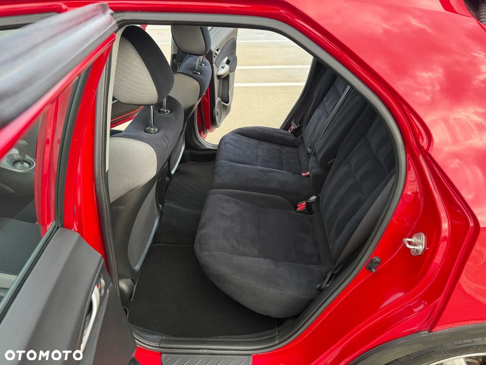 Honda Civic 1.8 Sport - 12