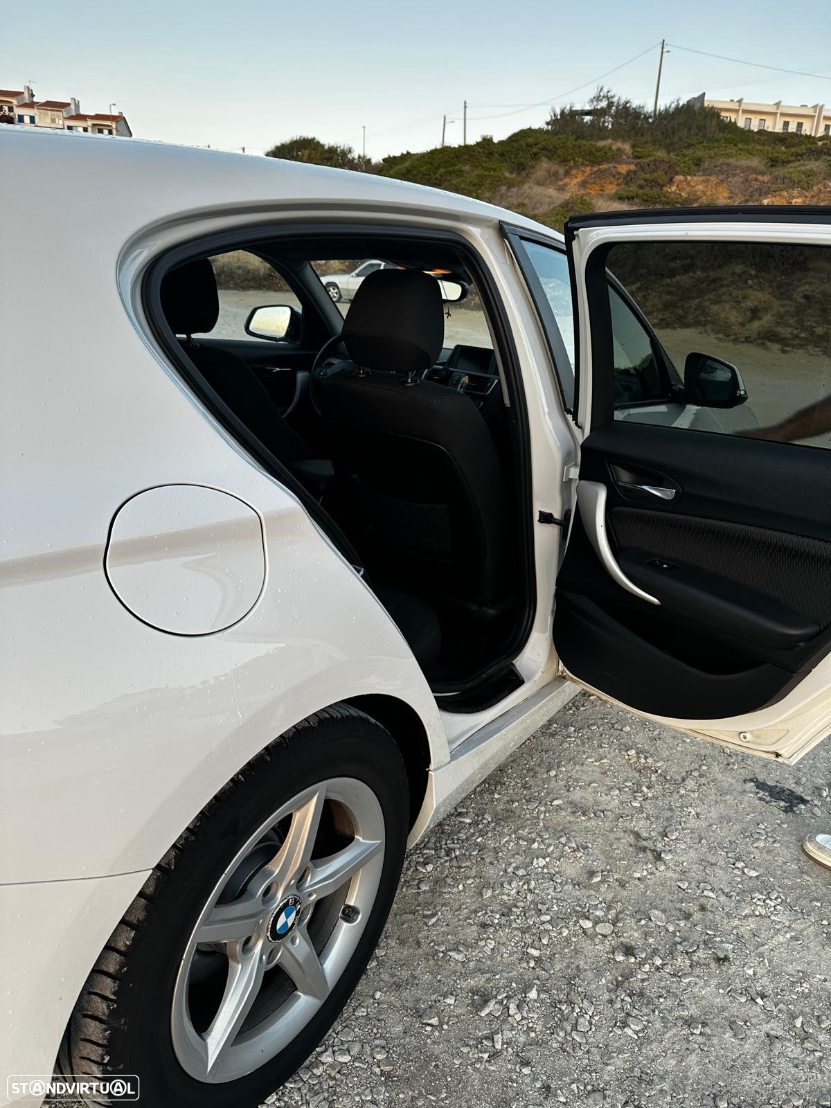 BMW 116 d EfficientDynamics - 16