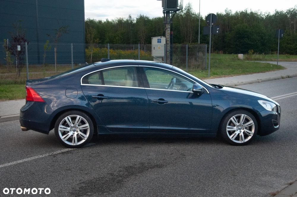 Volvo S60 T6 AWD Summum - 13