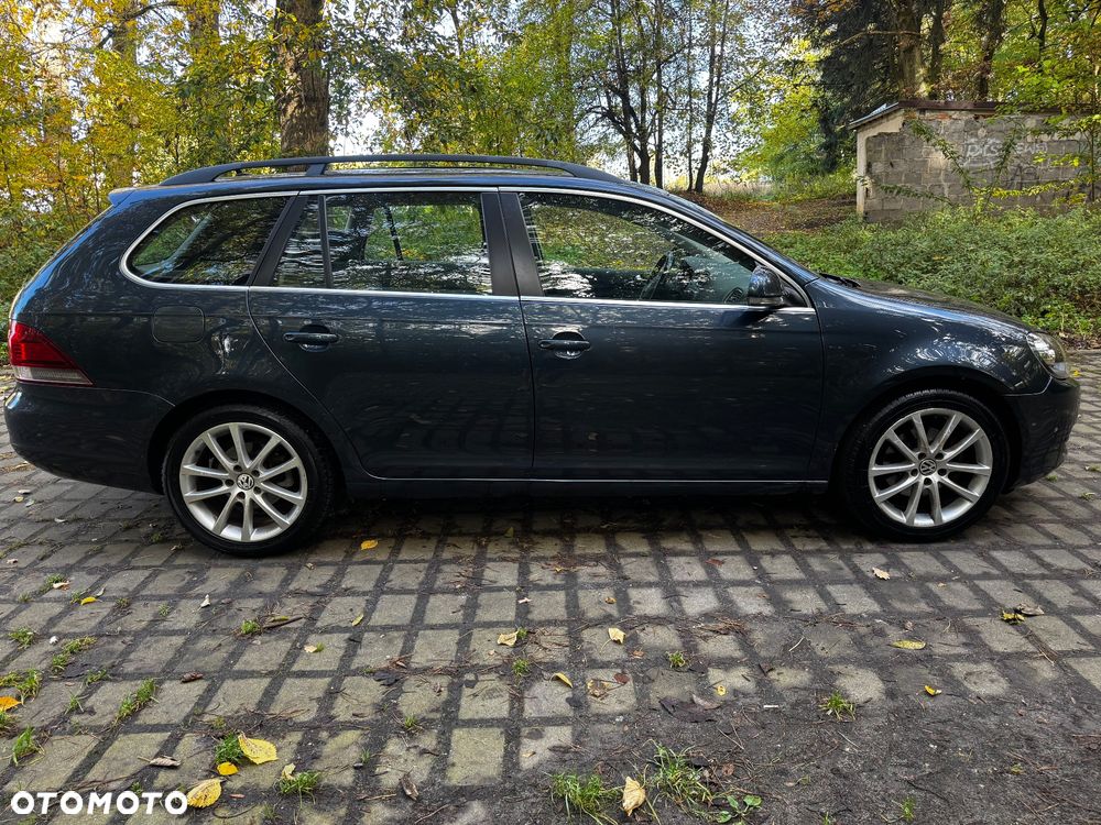Volkswagen Golf Variant - 13