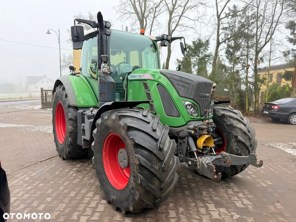Fendt 724 Vario Profi Plus - 12
