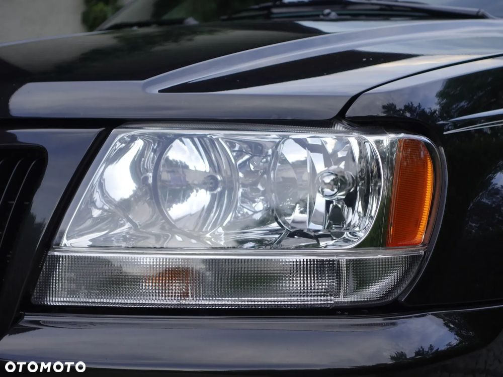 Jeep Grand Cherokee - 4