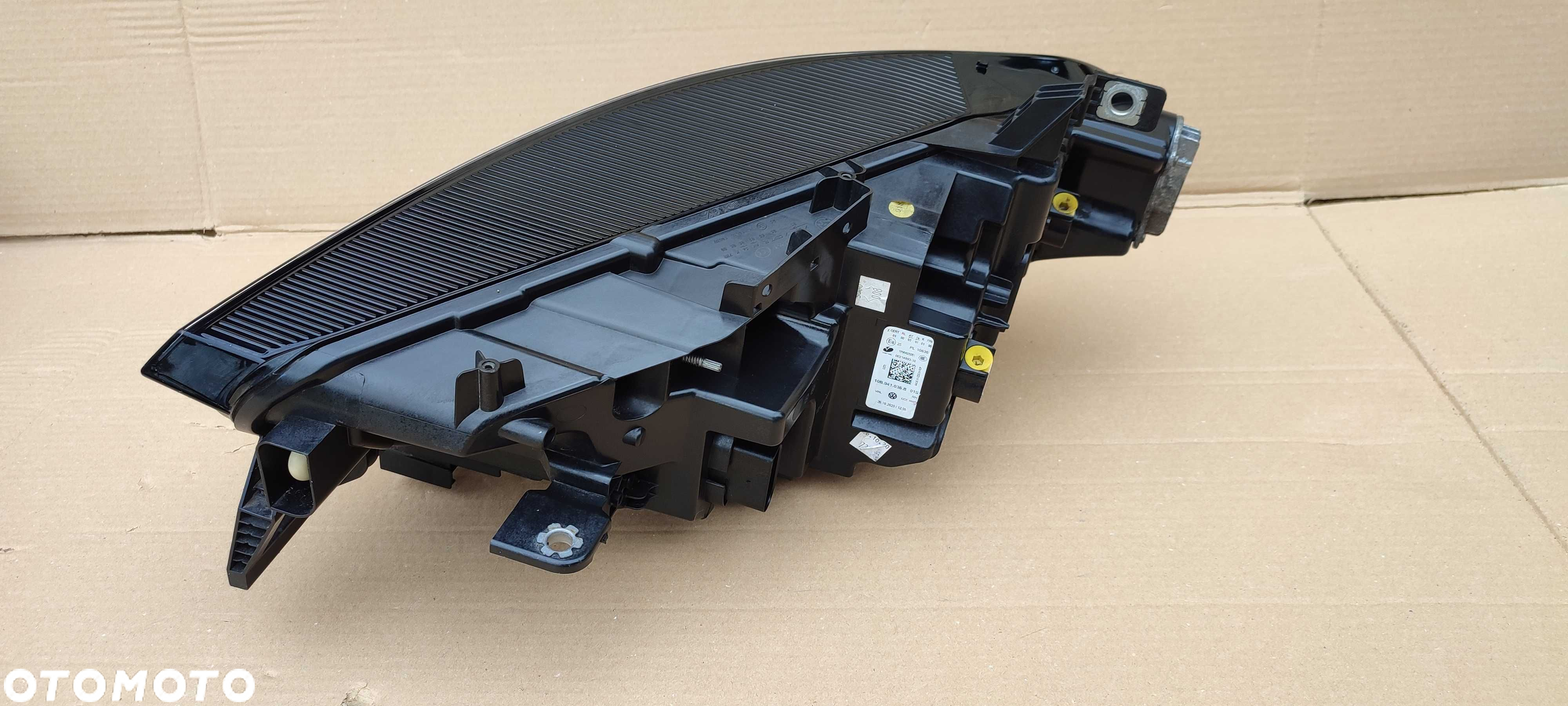 VW ID3 id3 10A lampa prawa przód full led super stan - 4
