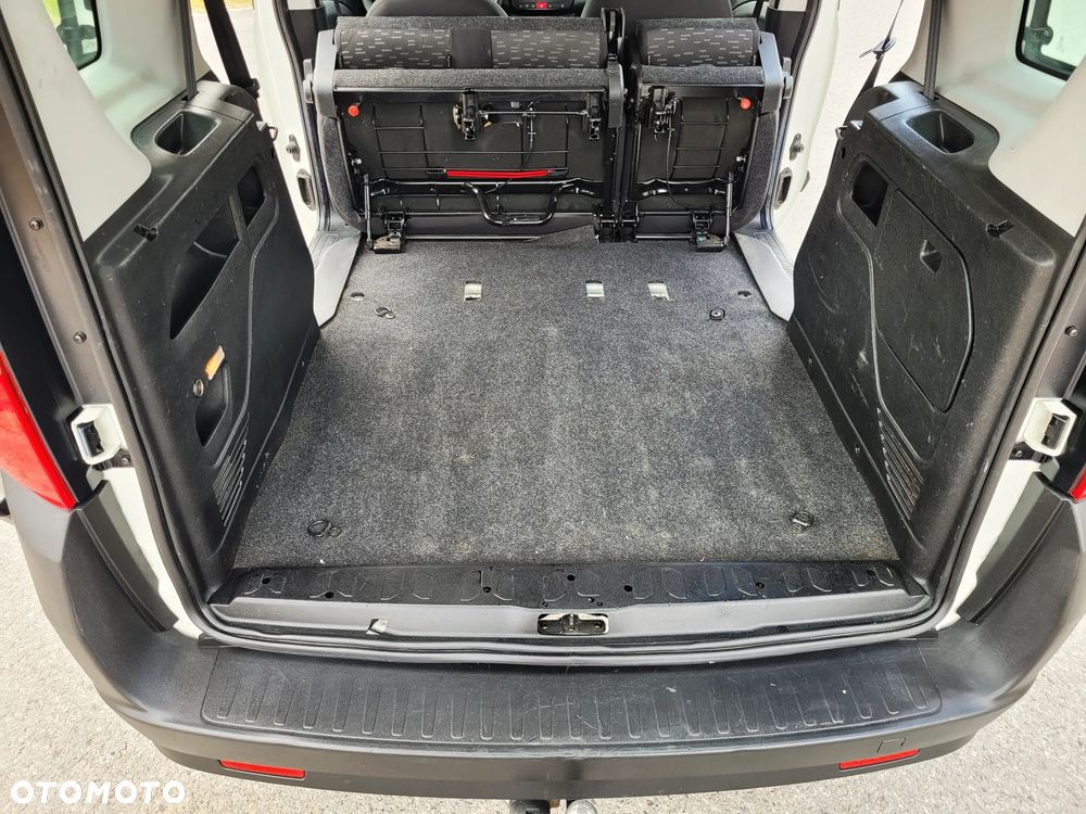 Opel Combo - 13