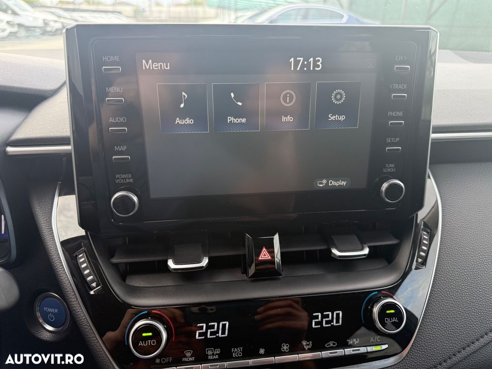 Toyota Corolla 1.8 HSD Dynamic - 32