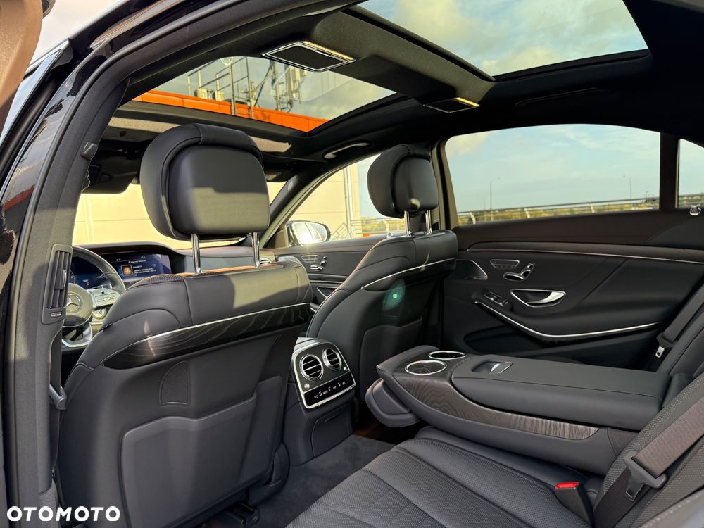 Mercedes-Benz Klasa S 400 d 4-Matic L 9G-TRONIC - 27