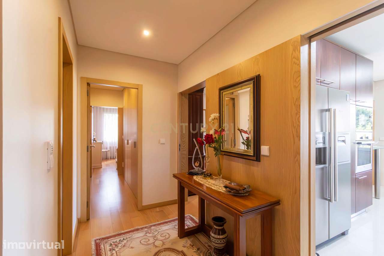 Apartamento T2 em Oliveira do Douro, Vila Nova de Gaia - Grande imagem: 3/60