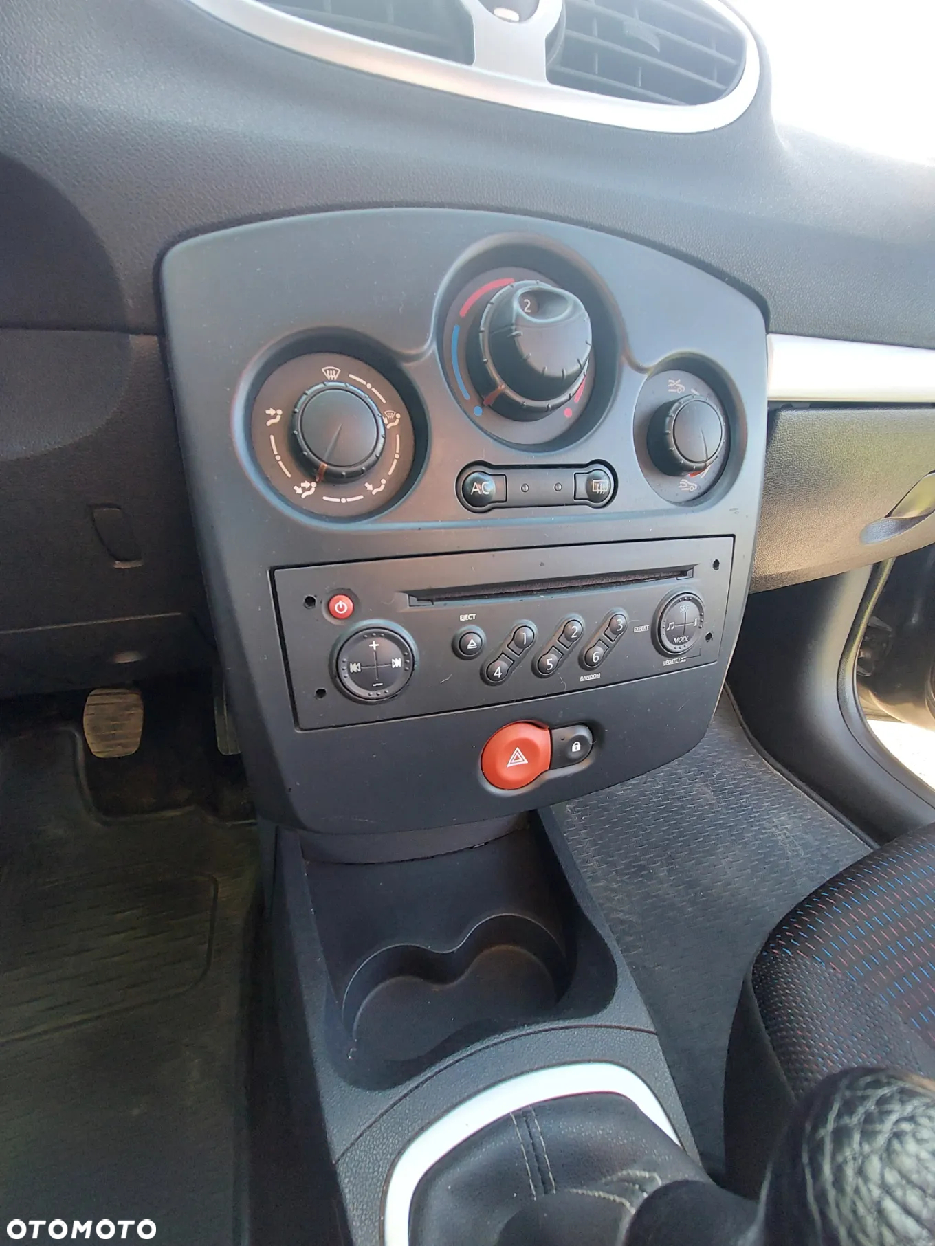 Renault Clio 1.6 16V Expression - 18