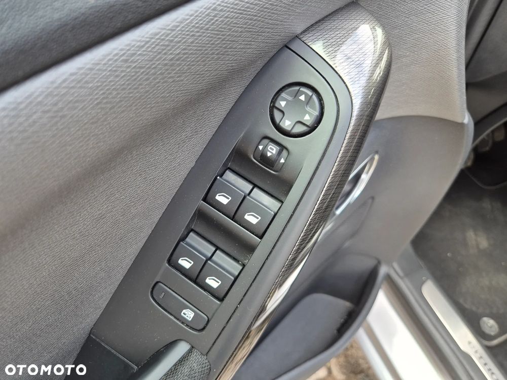 Citroën C4 Picasso BlueHDi 120 Exclusive - 12