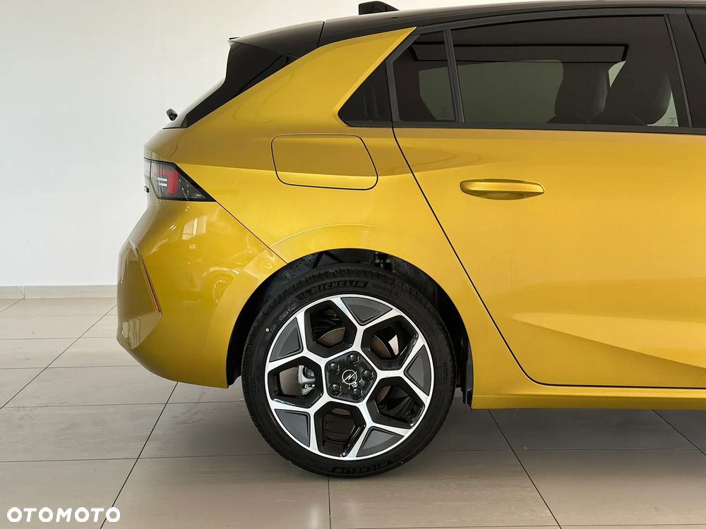 Opel Astra 1.2 T mHEV GS S&S eDTC - 9
