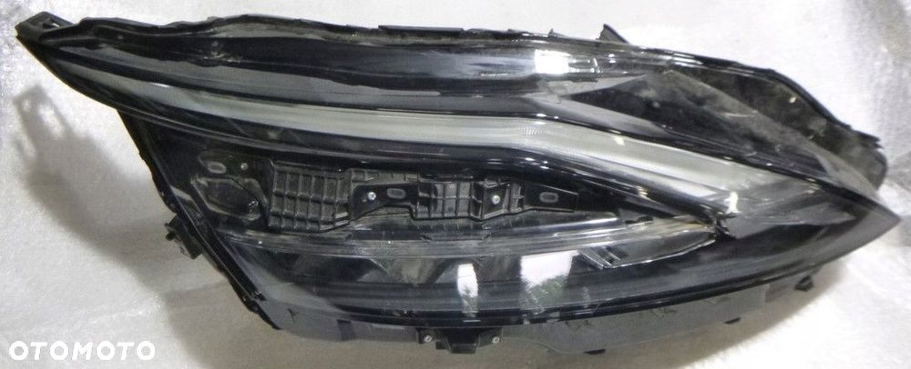 Nissan Qashqai Reflektor Prawy 100-8D02G