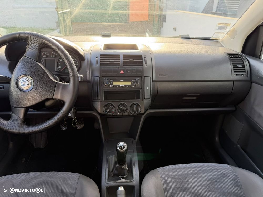 VW Polo 1.2 Live - 2