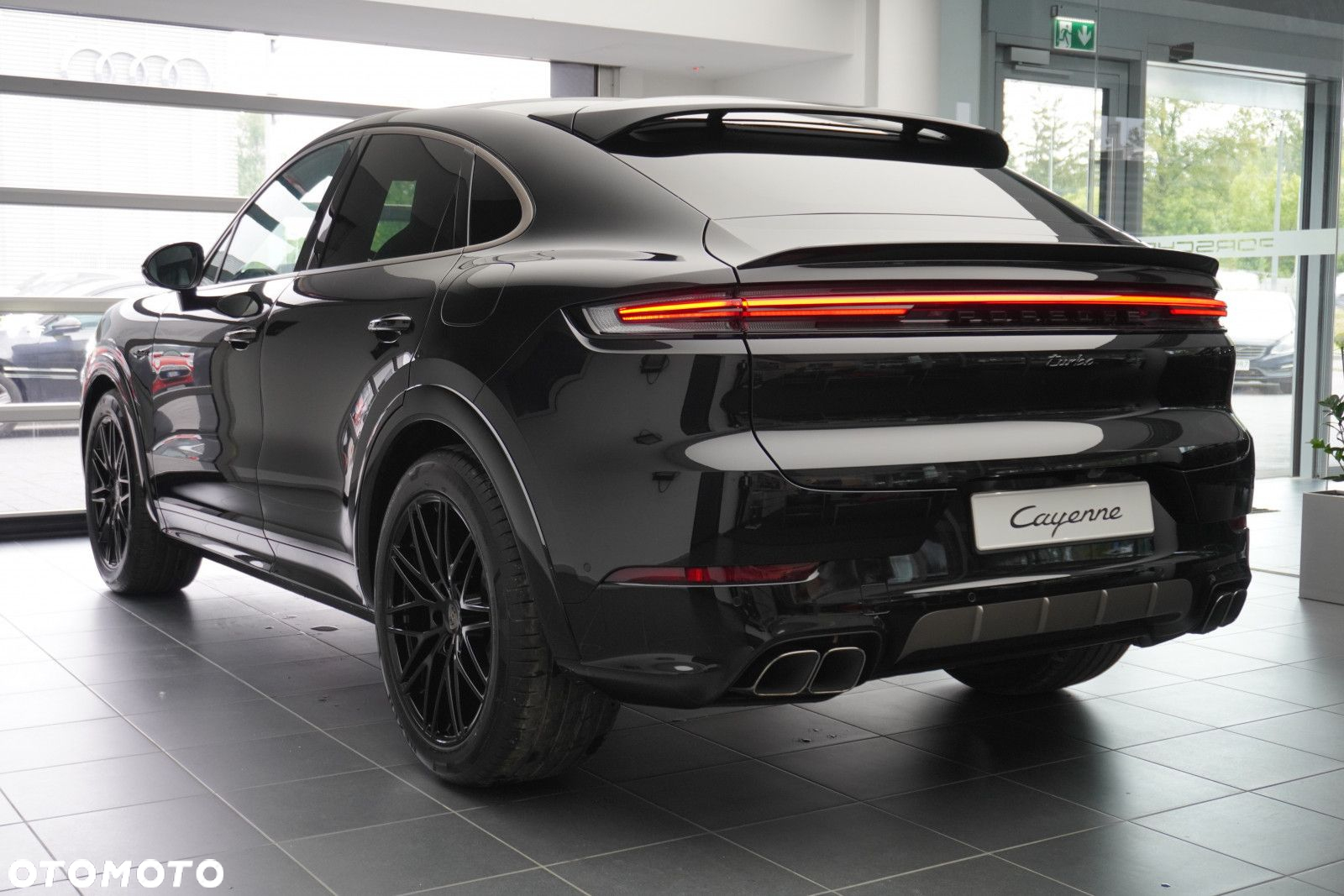 Porsche Cayenne - 5