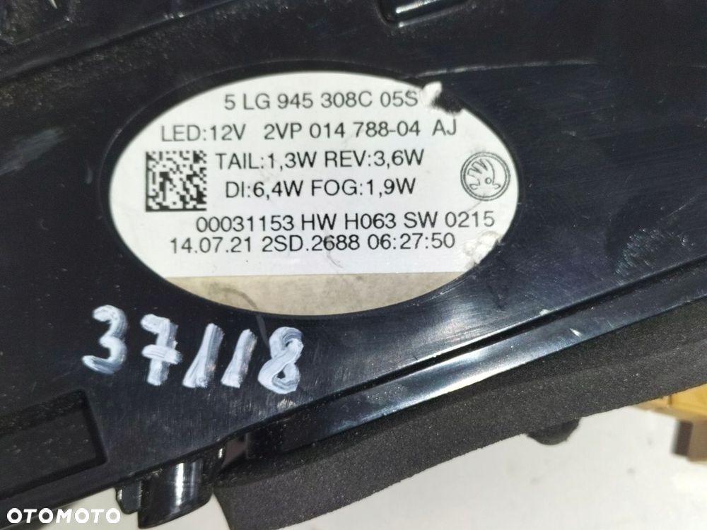 Lampa tylna tył prawa SKODA ENYAQ 21- LED - 7