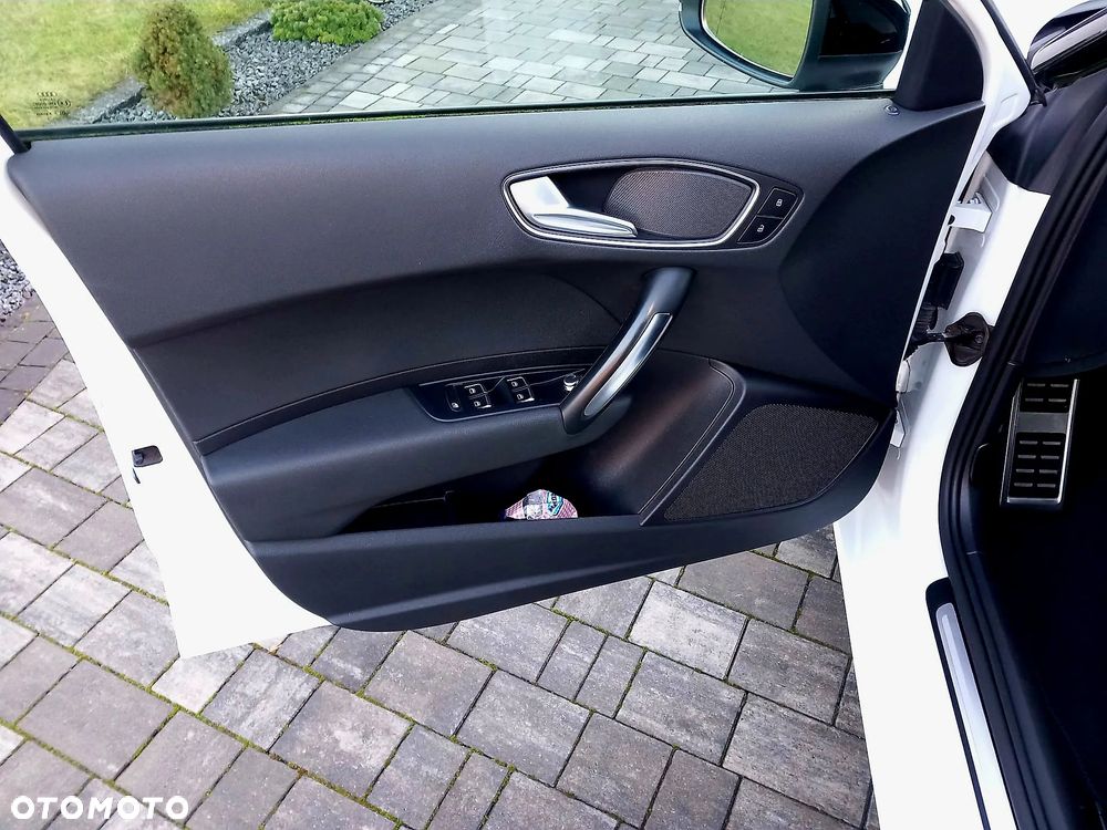 Audi A1 Sportback 1.6 TDI S tronic - 5