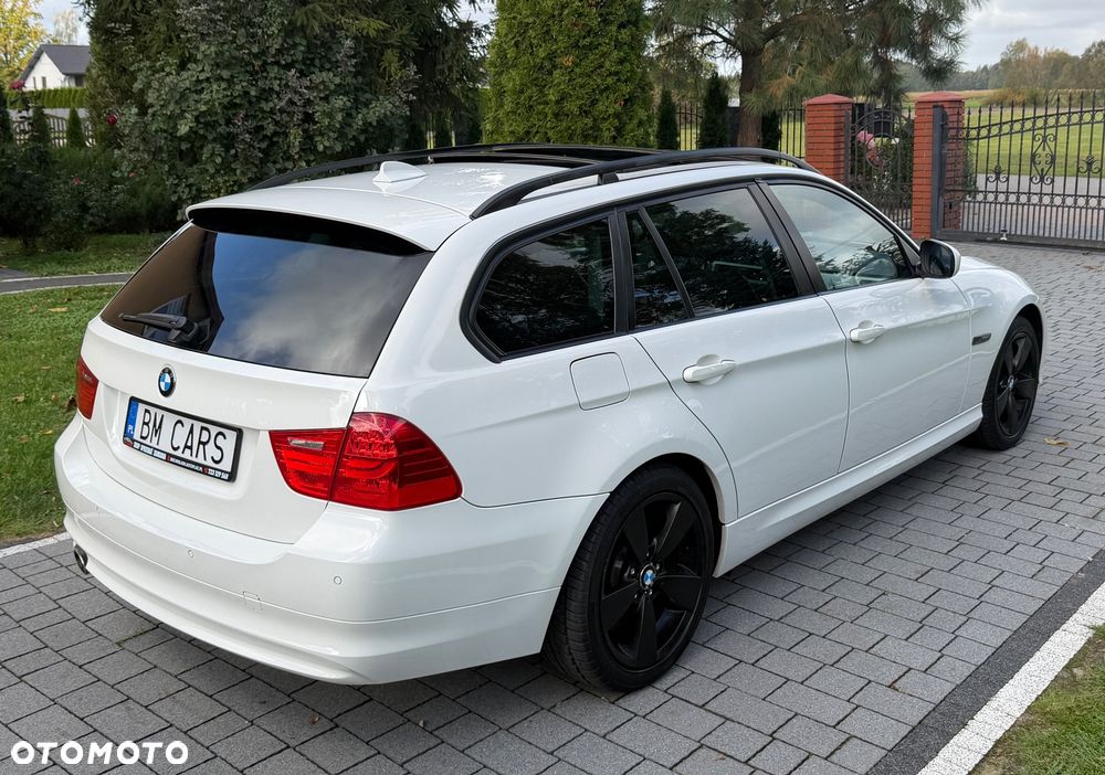 BMW Seria 3 318d - 13