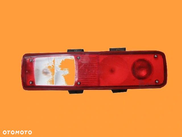 RENAULT MAGNUM DXI LAMPA TYLNA LEWA - 1