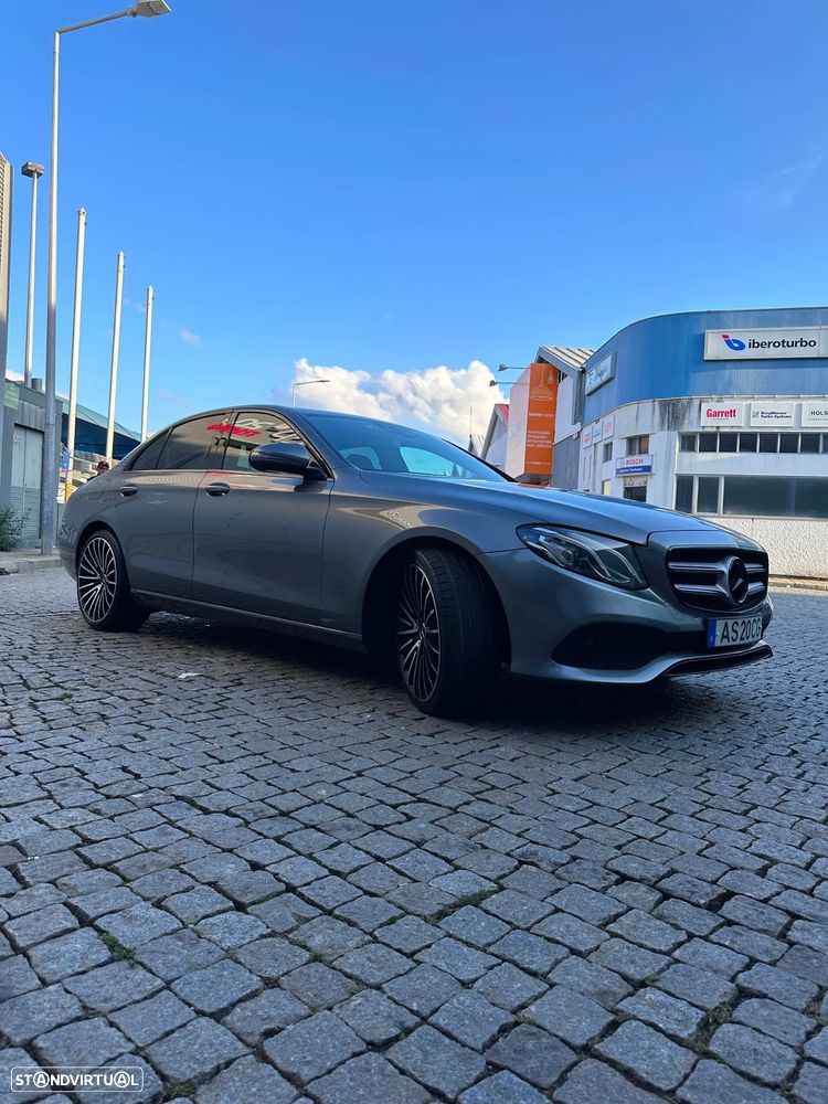 Mercedes-Benz E 200 d 9G-TRONIC Exclusive - 18
