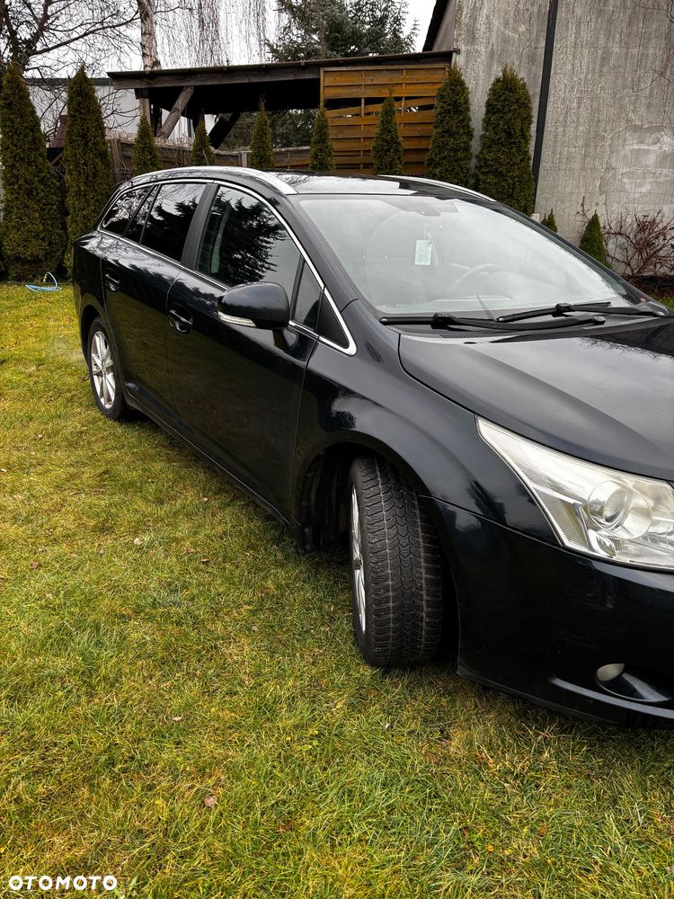 Toyota Avensis 2.0 D-4D - 4