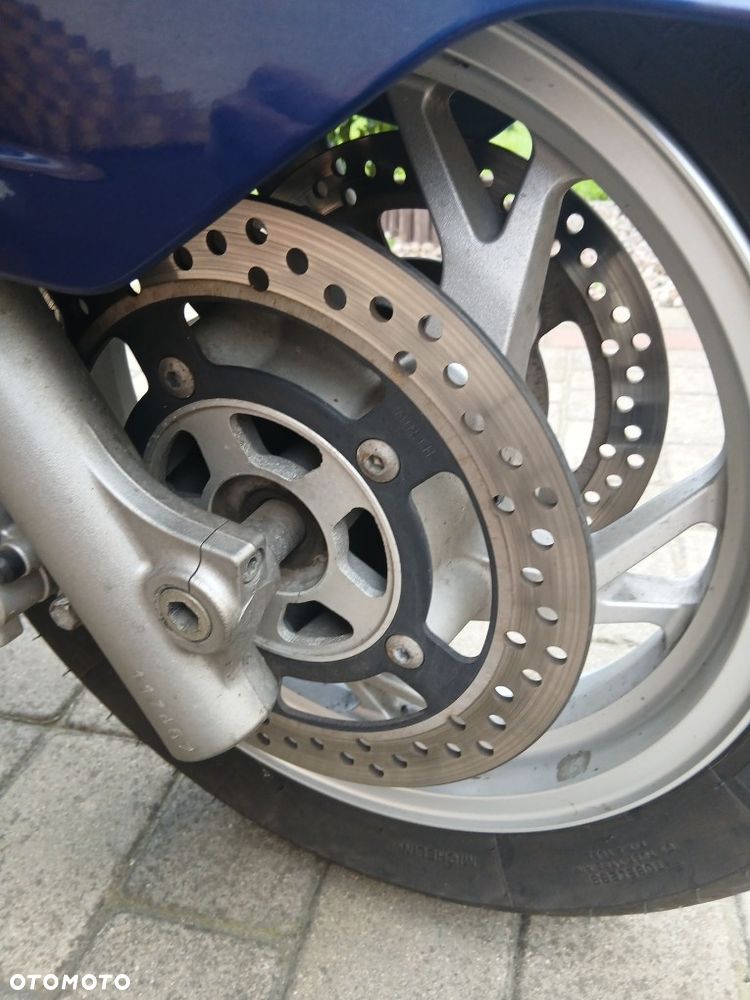 Suzuki Burgman - 8