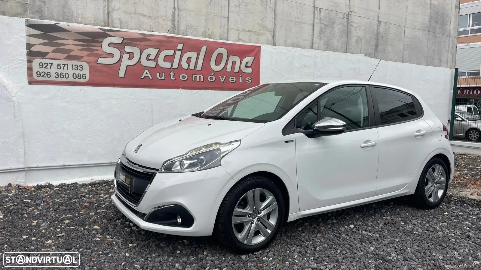 Peugeot 208 1.2 VTi SE Style - 12