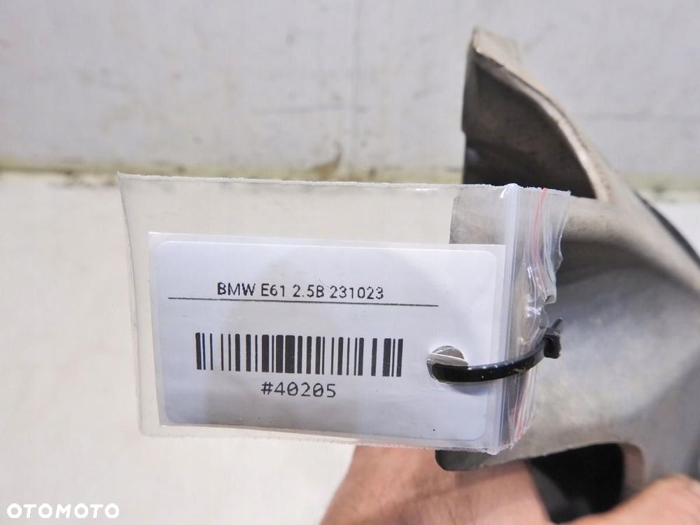 ŁAPA SILNIKA PRAWA BMW E61 2.5i 6770940 - 4