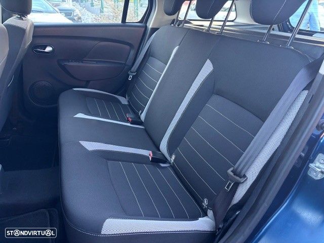 Dacia Logan MCV 0.9 TCe Stepway - 15