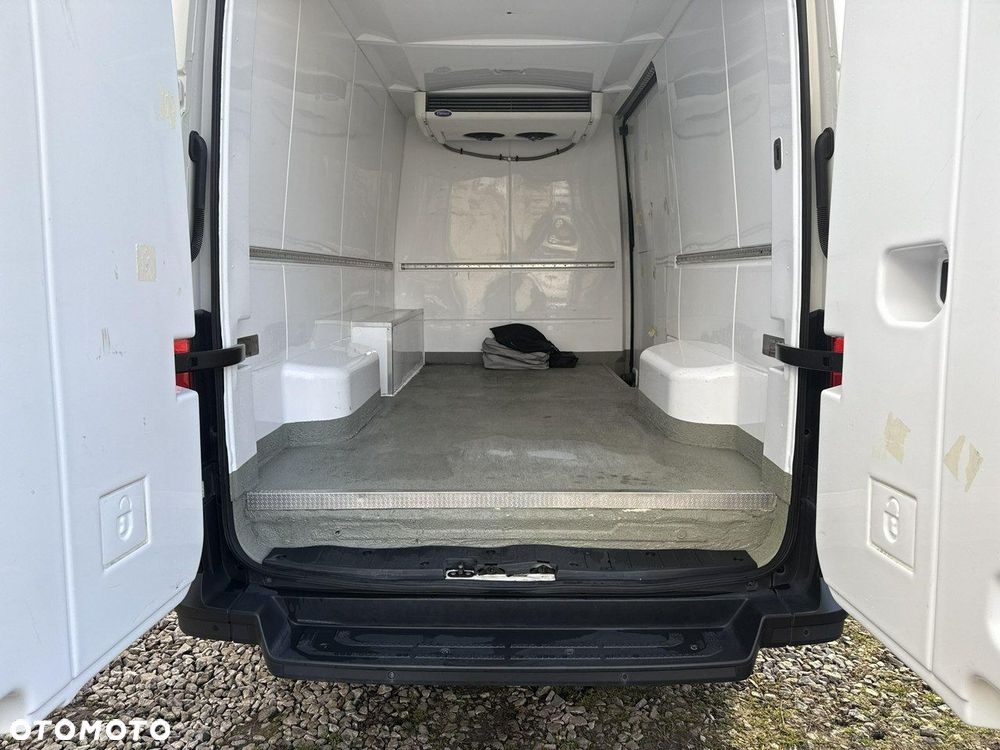 Volkswagen Crafter - 20