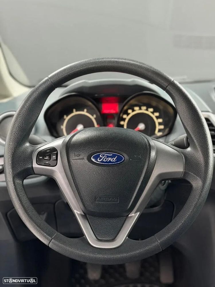 Ford Fiesta 1.25 Trend - 14