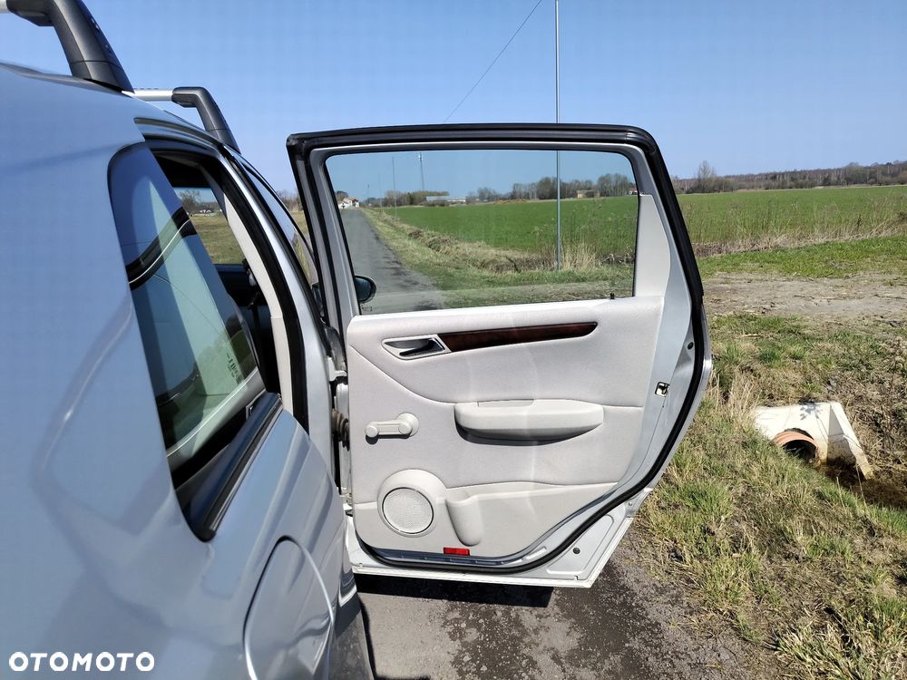 Mercedes-Benz Klasa B - 18