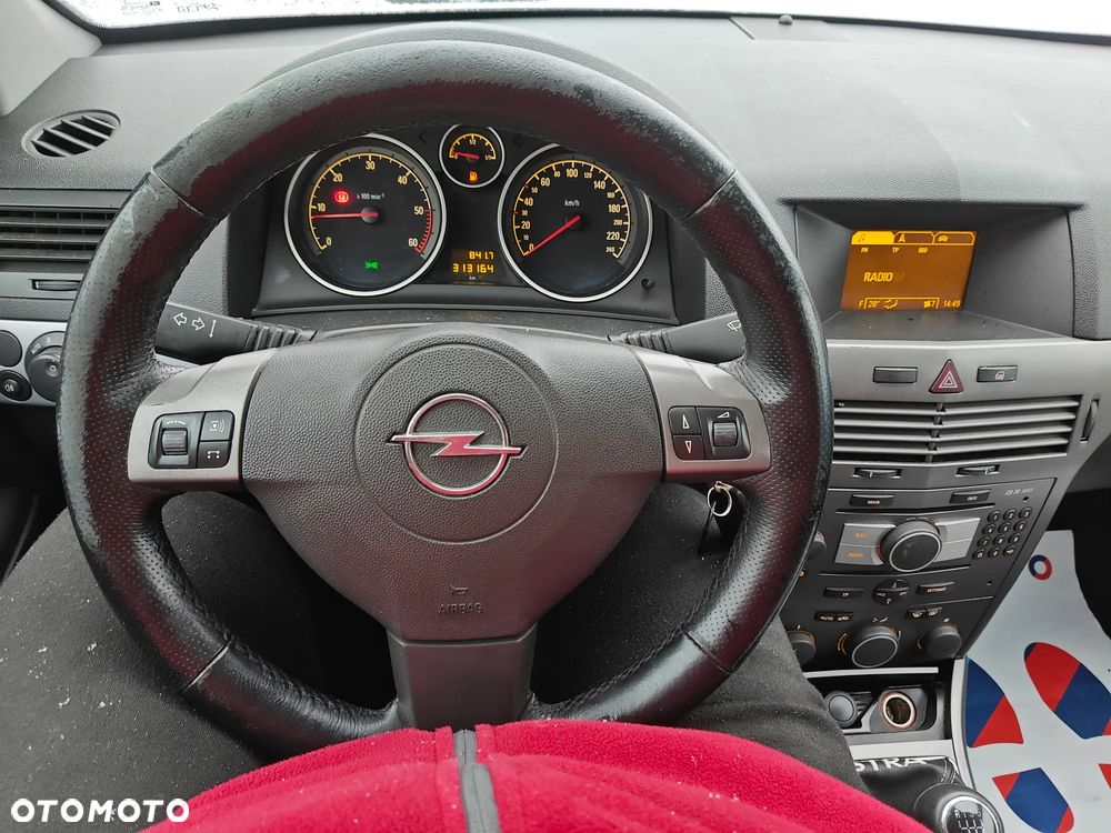 Opel Astra 1.9 CDTI DPF Sport - 20