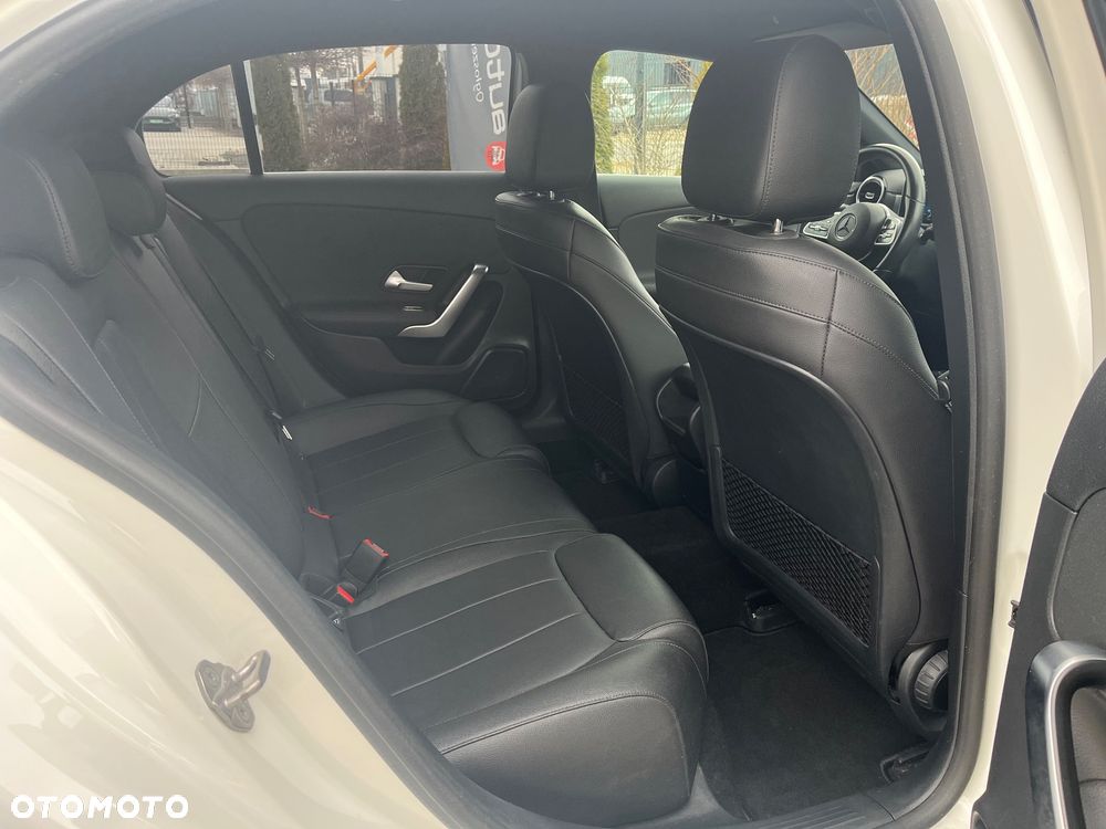 Mercedes-Benz Klasa A 220 7G-DCT Progressive - 15
