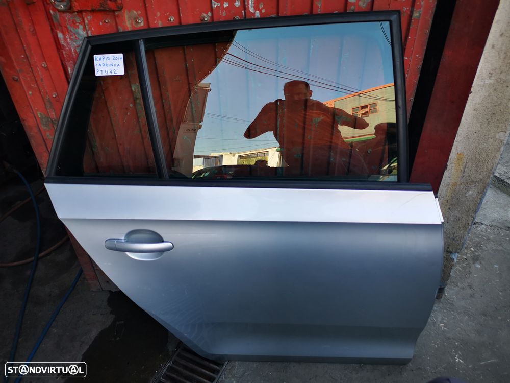 SKODA RAPID CARRINHA PORTA TRÁS DIREITA - PT472 - 1