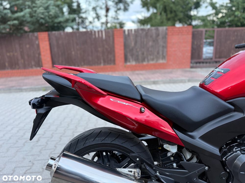 Honda CBF - 8
