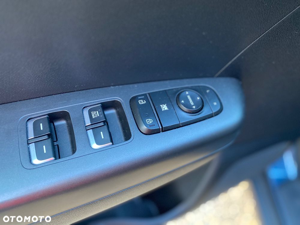 Kia Sportage 1.6 GDI L 2WD - 17