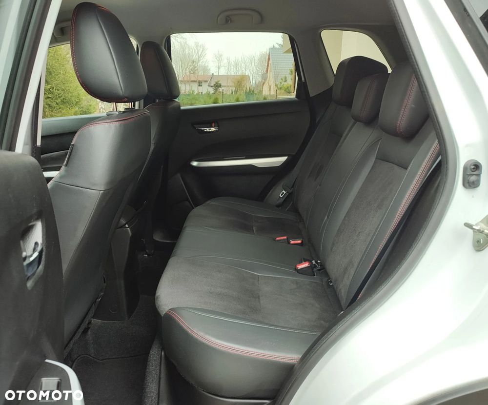 Suzuki Vitara - 25