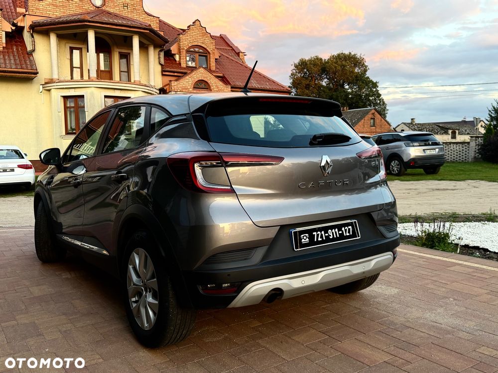 Renault Captur TCe 100 EXPERIENCE - 17